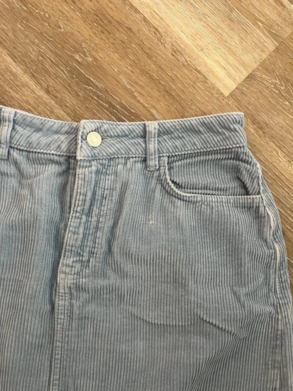Light Blue Corduroy Skirt - Picture 4 of 4